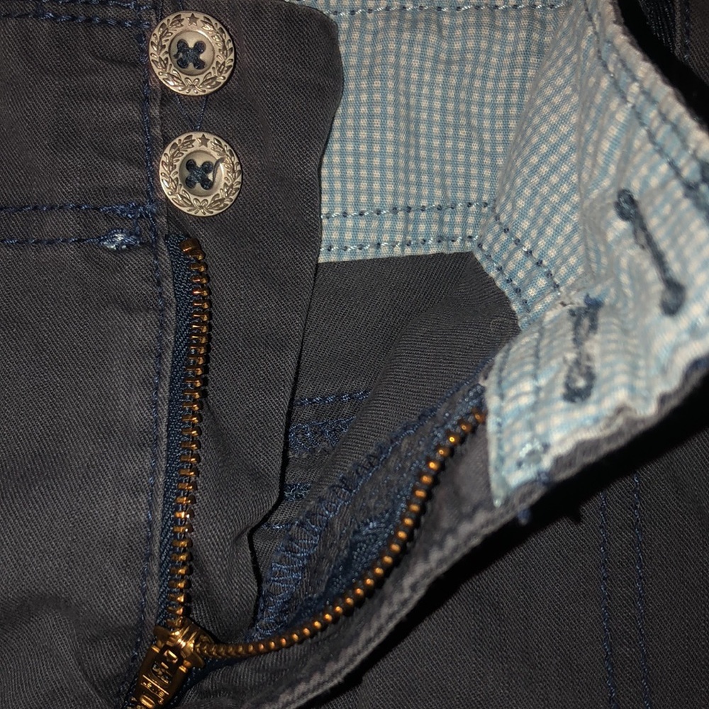 Levi cargo style crop pants - Picture 8 of 8